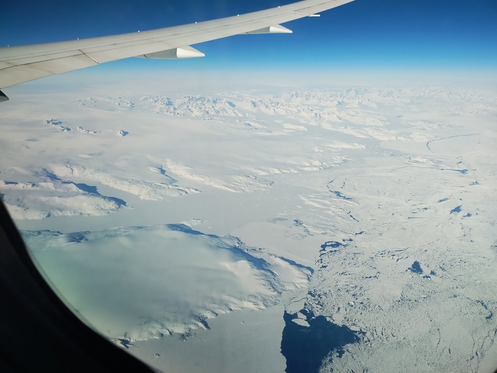 Greenland view from 787